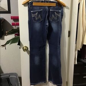 Maurices jeans
